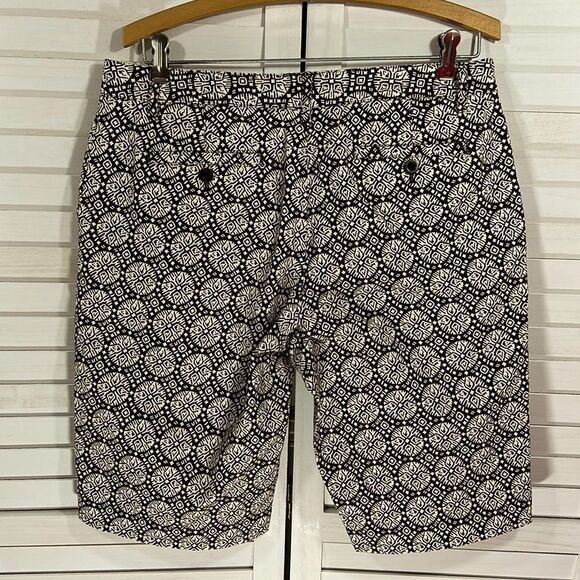 Talbots Shorts 10P Stretch Mid-Rise Bermuda Golf Brown Cream #1 - Picture 8 of 12